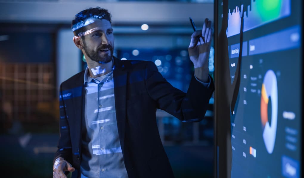 4-From-Messy-PowerPoints-to-High-Impact-Sales-Decks-for-Healthcare-Growth